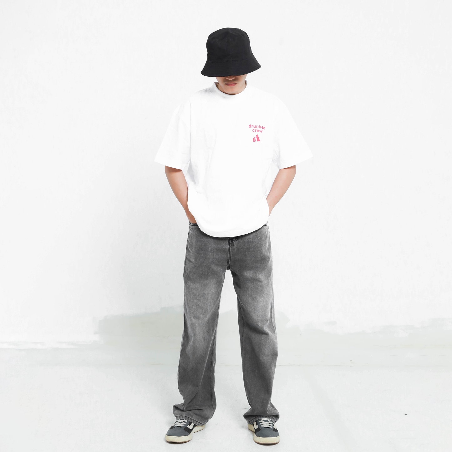 UNIQUE CREATION - V2 (White)